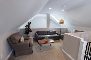 The Newport Lofts – 543 Thames Street