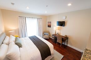 The East Island Reserve Hotel