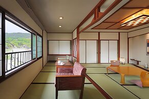 Omiya Ryokan