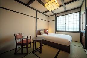 Omiya Ryokan