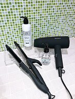 Y's Cabin Osaka Namba