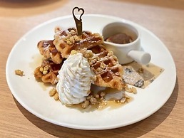 Y's Cabin Osaka Namba