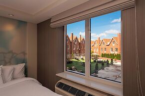 Courtyard by Marriott New York Queens/Fresh Meadows