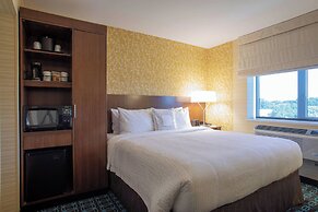 Fairfield Inn & Suites New York Queens/Fresh Meadows