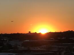ValueSuites Green Square