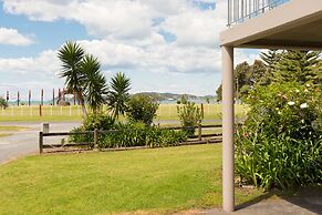 Waitangi Beach House