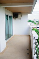 Laidback Place Apartment