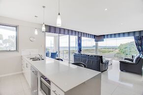 Spinnakers by Rockingham Apartments