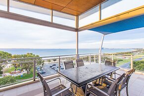 Spinnakers by Rockingham Apartments