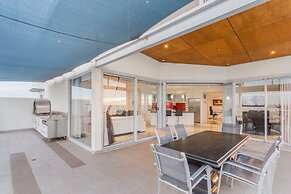 Spinnakers by Rockingham Apartments