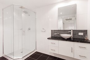 Spinnakers by Rockingham Apartments