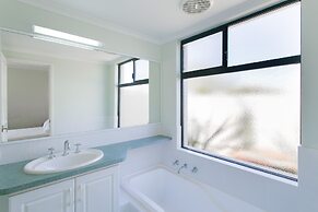 Seahaven Villas by Rockingham Apartments