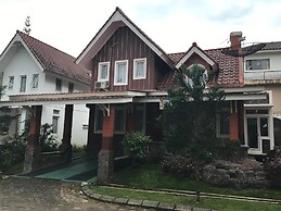 Villa Sofia Kota Bunga