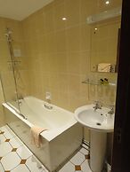 The Bay Horse Hotel and Restaurant