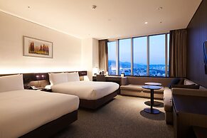 NINE TREE BY PARNAS SEOUL MYEONDONG 2