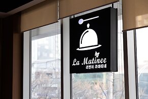 NINE TREE BY PARNAS SEOUL MYEONDONG 2