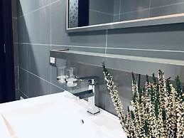 Hotel Kompleksi Arifi