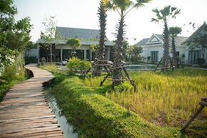 Le Chanthou Boutique