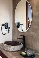 Le Chanthou Boutique