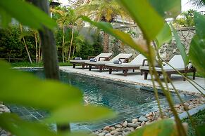 Le Chanthou Boutique