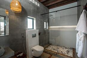 Le Chanthou Boutique