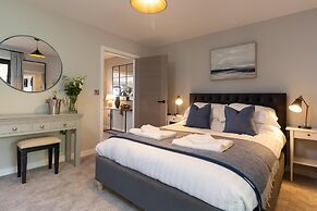 The Sands - Sea Front Apartments