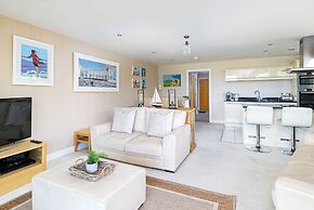 The Sands - Sea Front Apartments