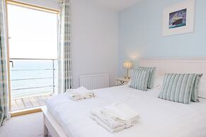 The Sands - Sea Front Apartments