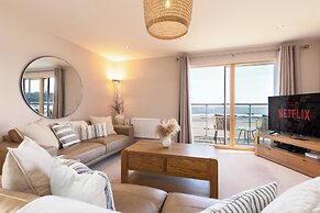 The Sands - Sea Front Apartments