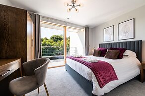 The Sands - Sea Front Apartments