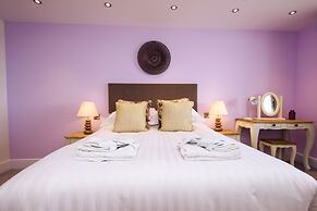 The Sands - Sea Front Apartments