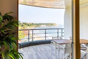 The Sands - Sea Front Apartments