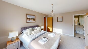 The Sands - Sea Front Apartments