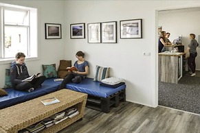 Bakki Hostel and Apartments