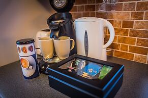 Bakki Hostel and Apartments