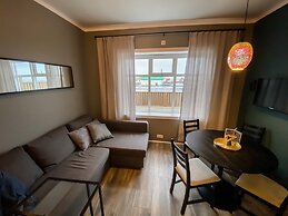 Bakki Hostel and Apartments