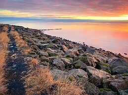 Bakki Hostel and Apartments