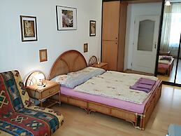 Holiday Apartments Karlovy Vary