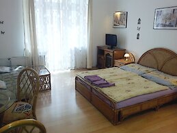 Holiday Apartments Karlovy Vary