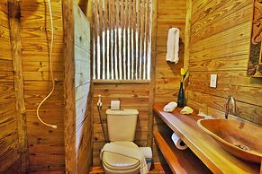 Village Mata Encantada