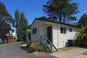 Rainbow Pines Tourist Caravan Park