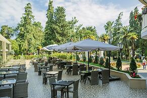 Hotel Intourist Palace Batumi