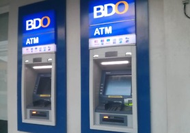 Blowing in the Wind - Lake View Apartments