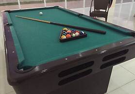 Blowing in the Wind - Lake View Apartments