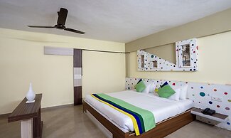 Itsy Hotels Vijaya Residency