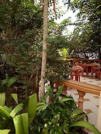 J Residence Motel Entebbe