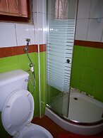 J Residence Motel Entebbe