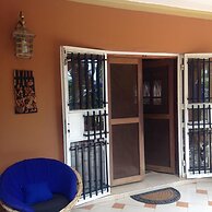 J Residence Motel Entebbe