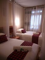 J Residence Motel Entebbe