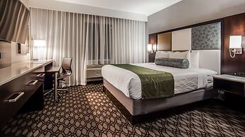 Best Western Premier NYC Gateway Hotel